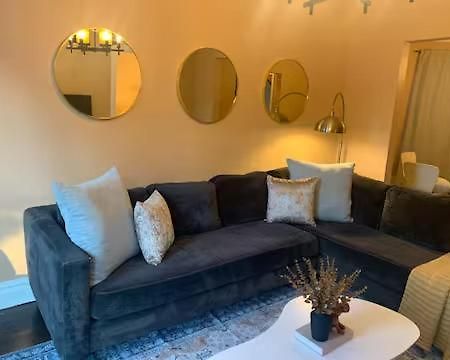 Luxurious Andersonville Oasis Чикаго Екстериор снимка
